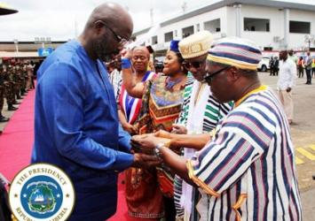 President Weah greets Traditional Leaders at the RIAExecutive Mansion