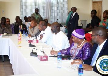 President Weah making remarks at  the Government of Liberia forum with political parties leaders EXECUTIVE MASNION