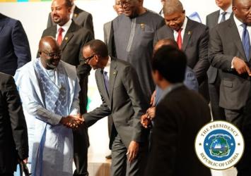 President Weah shakes hands with Rwandan President Paul Kigame before the photo session at the opening of TICAD 7 in YokohamaExecutive Mansion Photo